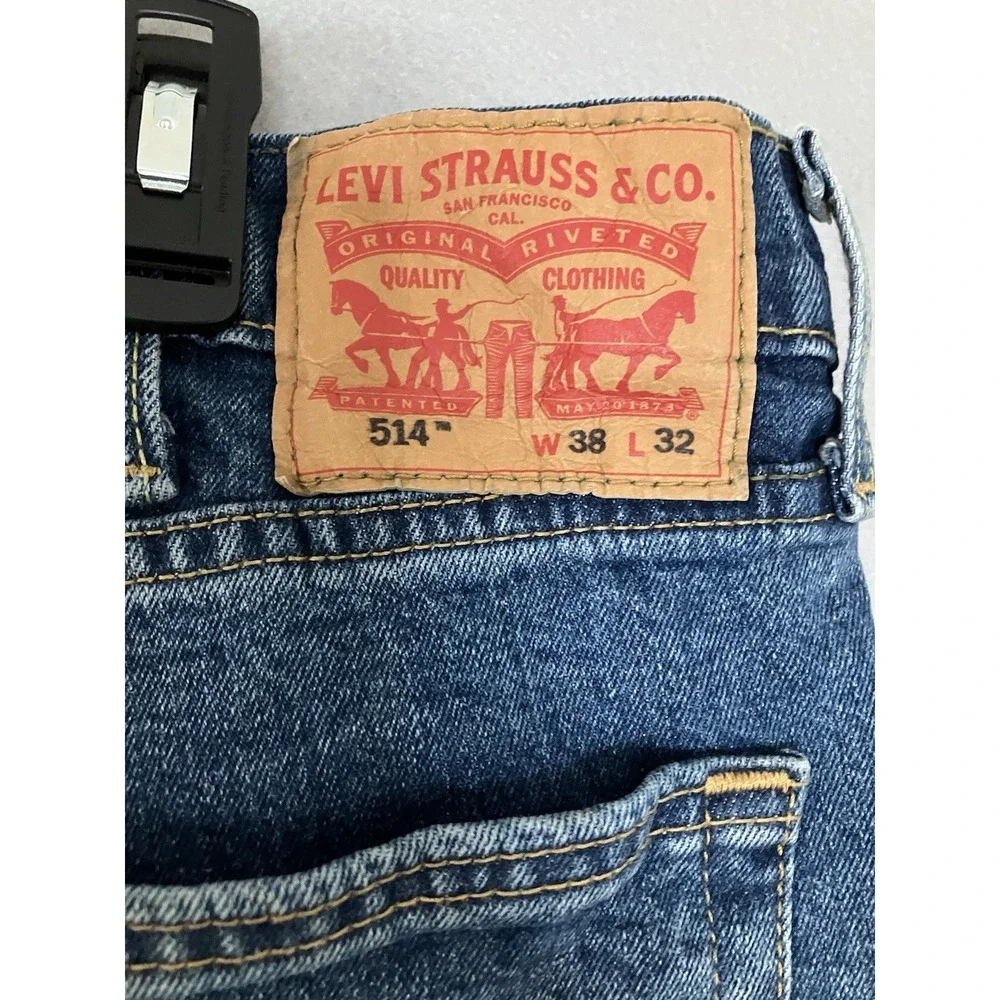 LEVIS 514  Red Tab Jeans Size 38x32 Blue Medium Wash